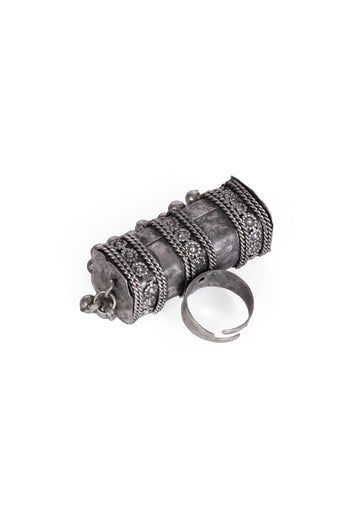 Rustic Banjara Ring